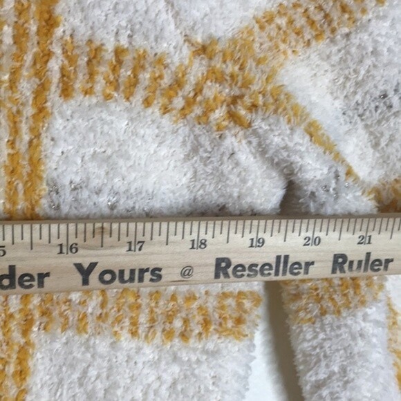 LC Lauren Conrad Lauren Conrad Fluffy Soft cozy fall Sweater size medium - Picture 7 of 11